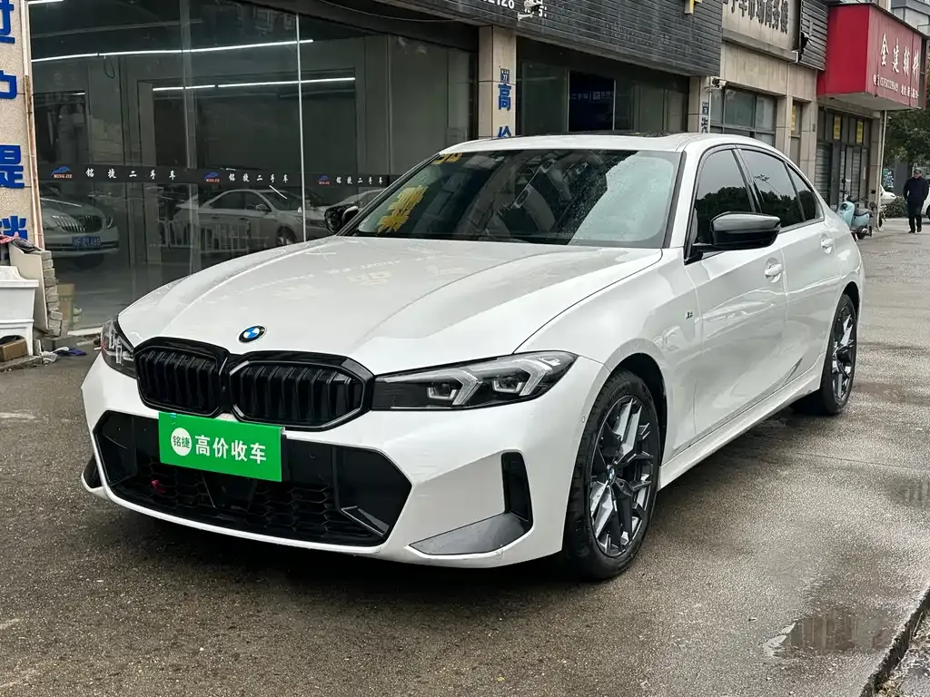 BMW 3 Series 2025 из CN, фото 1