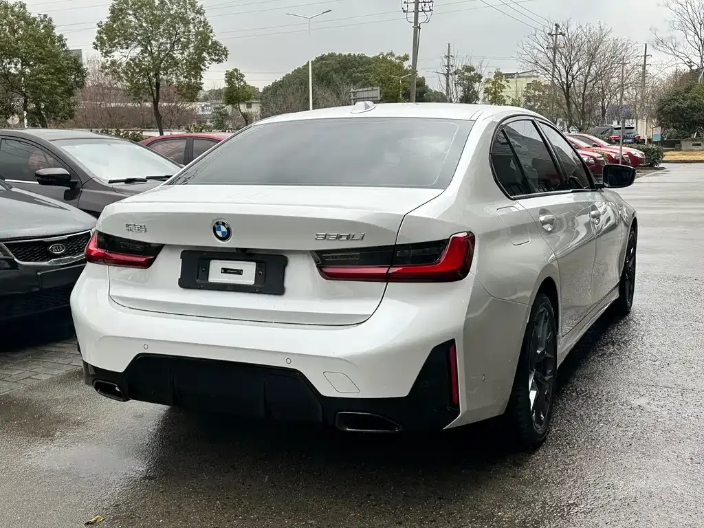 BMW 3 Series 2025 из CN, фото 10