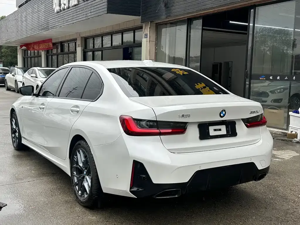 BMW 3 Series 2025 из CN, фото 6