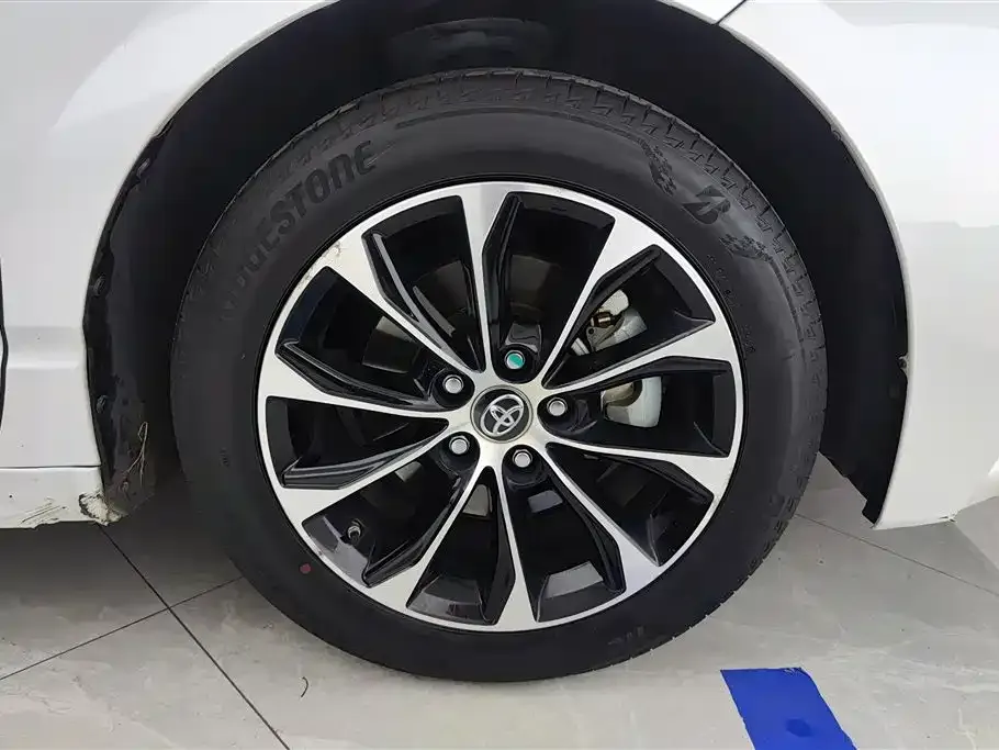 Toyota Avalon 2024 из CN, фото 3