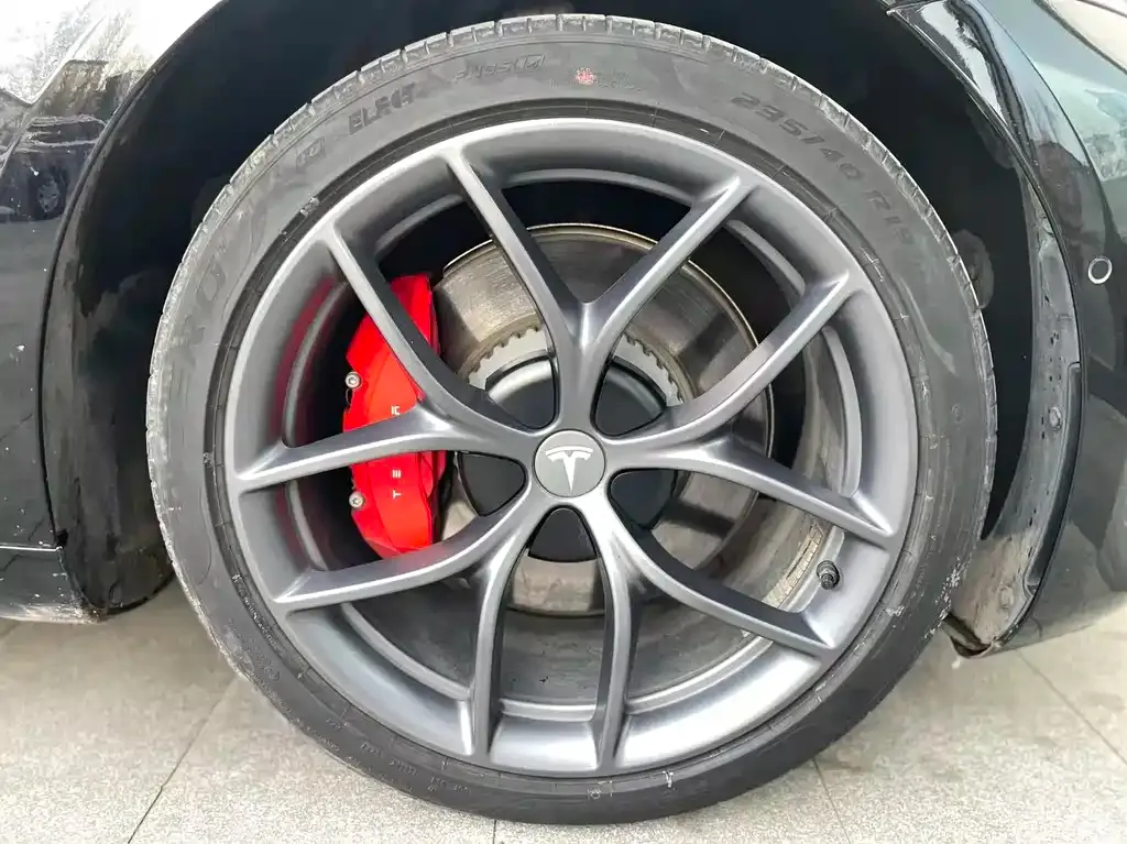 Tesla Model 3 2021 из CN, фото 3
