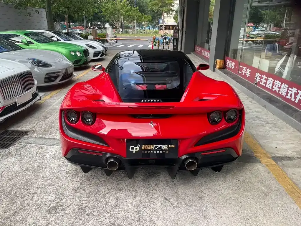 Ferrari F8 2022 из CN, фото 2