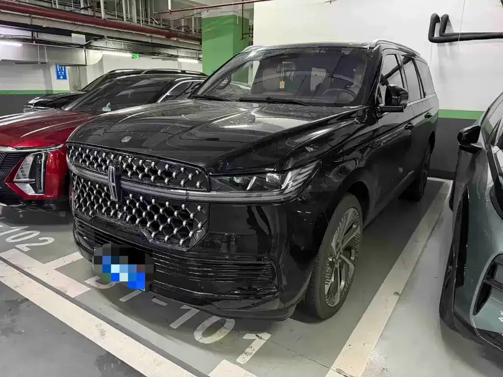 Lincoln Navigator 2025 из CN, фото 1
