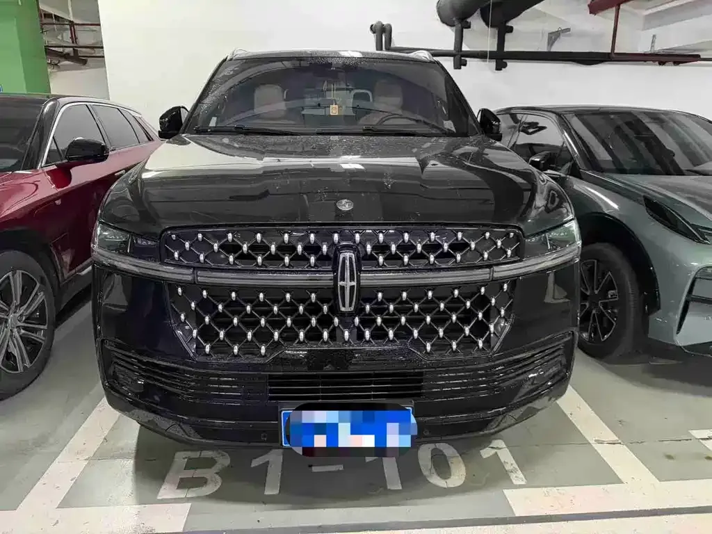 Lincoln Navigator 2025 из CN, фото 5