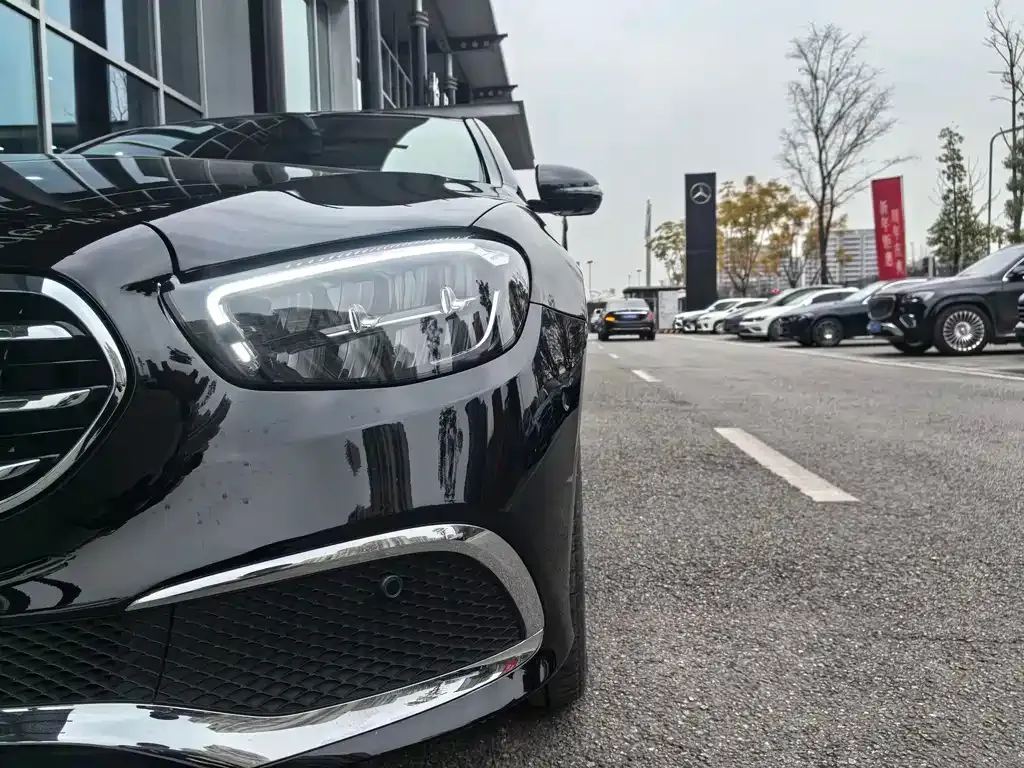 Mercedes-Benz E-Class 2023 из CN, фото 5