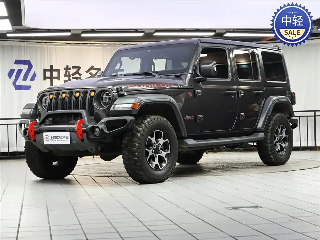 Jeep Wrangler — фото 1