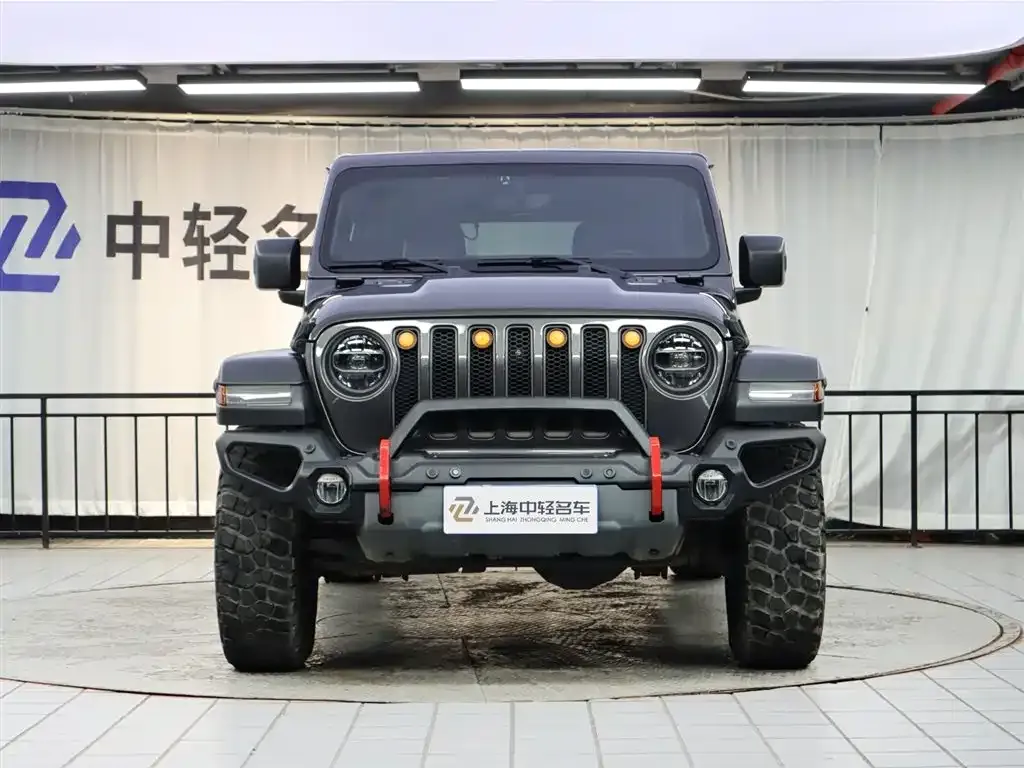 Jeep Wrangler — фото 2