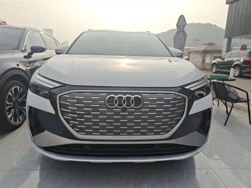 Audi Q4 e-tron 2025 из CN, фото 9