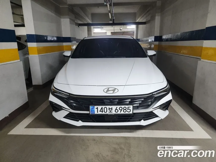 Hyundai AVANTE — фото 1