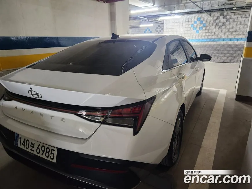 Hyundai AVANTE — фото 2