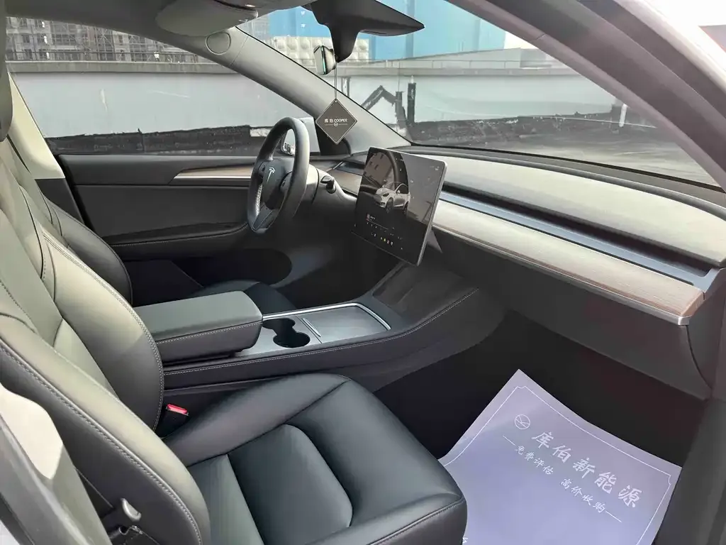 Tesla Model Y 2022 из CN, фото 4
