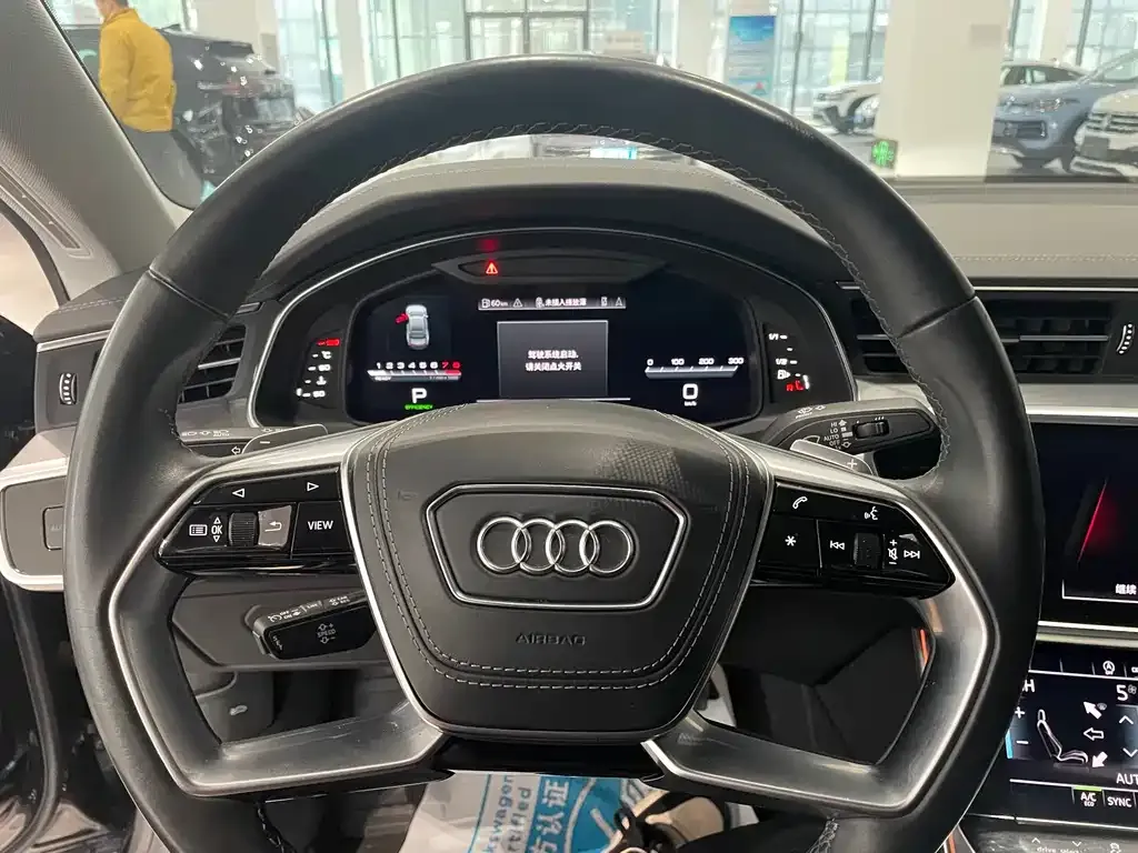 Audi A7L 2024 из CN, фото 2