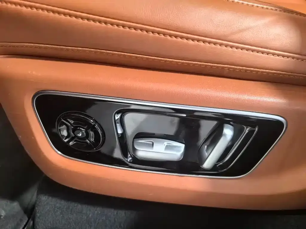 Li Auto L9 2023 из CN, фото 10