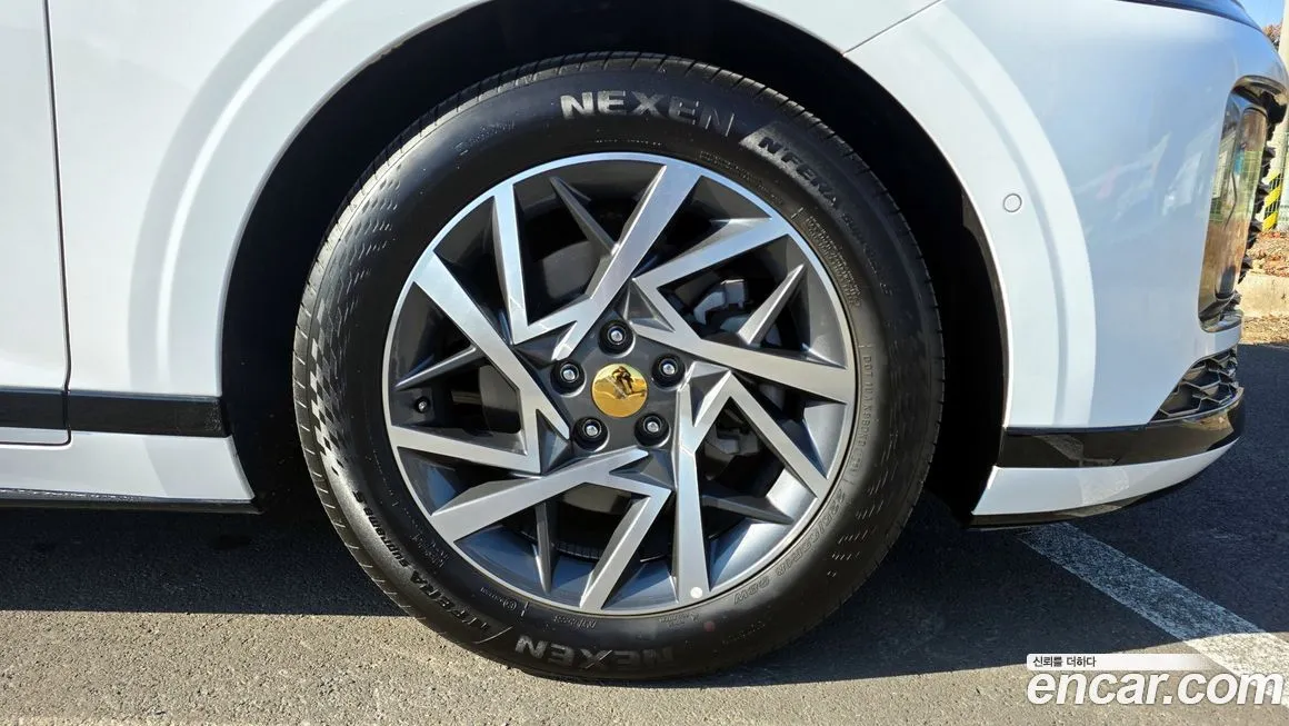 Hyundai Grandeur 2023 из KR, фото 8