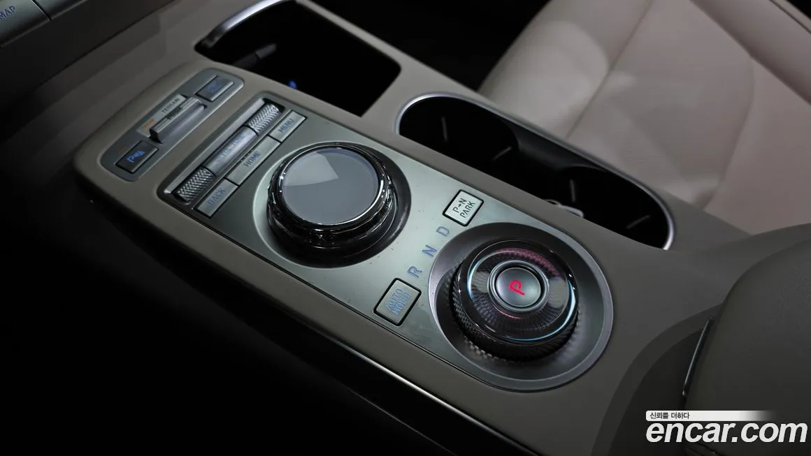 Genesis GV70 — фото 4