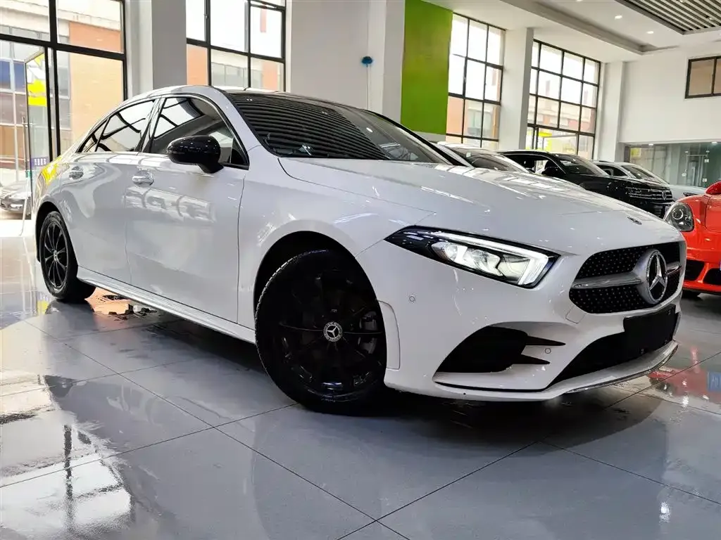 Mercedes-Benz A-Class — фото 3