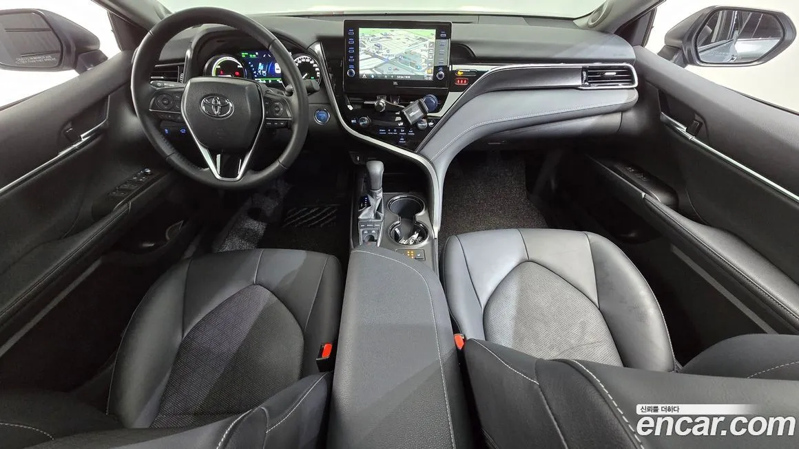 Toyota Camry 2024 из KR, фото 7