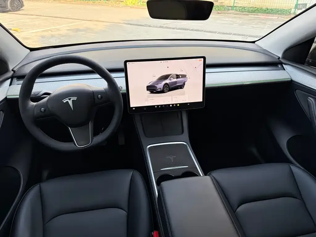 Tesla Model Y 2024 из CN, фото 2