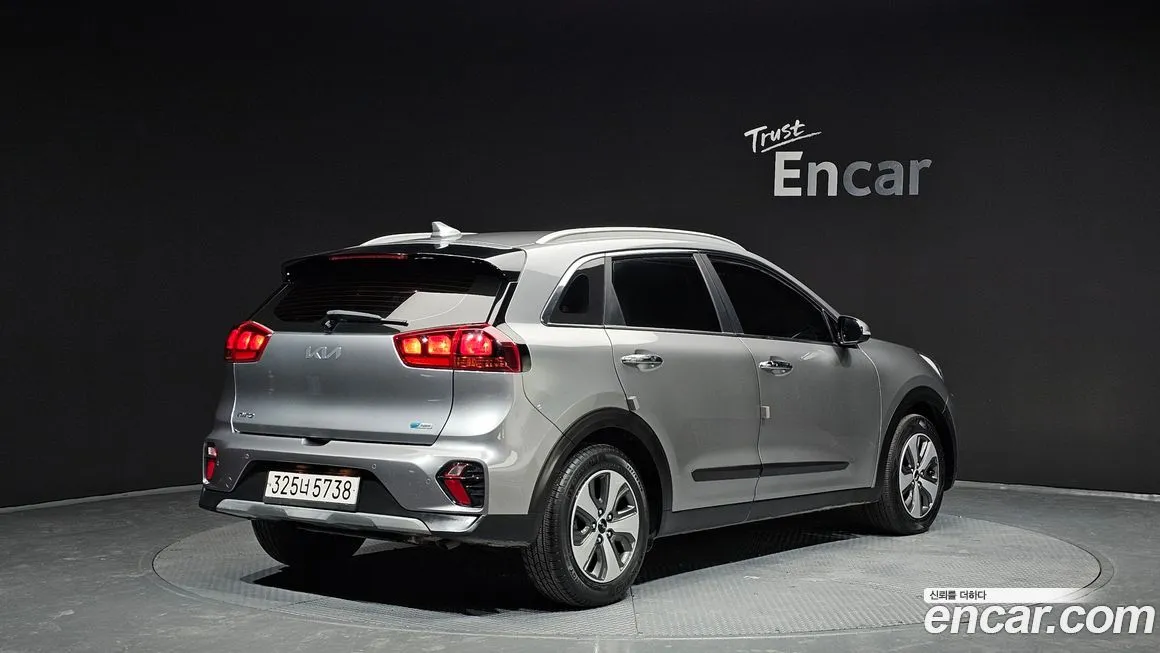 Kia Niro 2022 из KR, фото 8