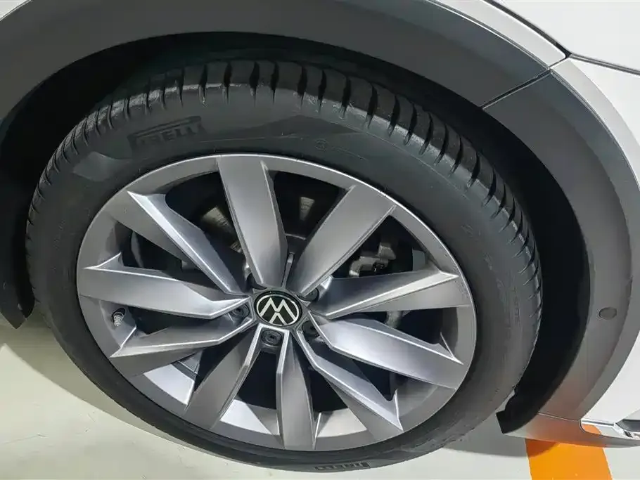 Volkswagen CC 2022 из CN, фото 3