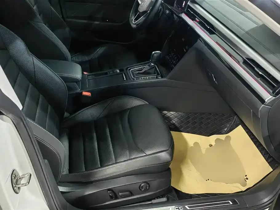 Volkswagen CC 2022 из CN, фото 10