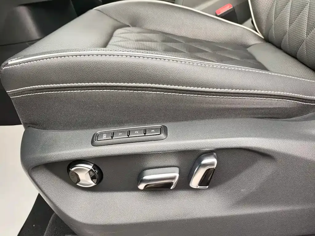 Volkswagen Talagon 2022 из CN, фото 5