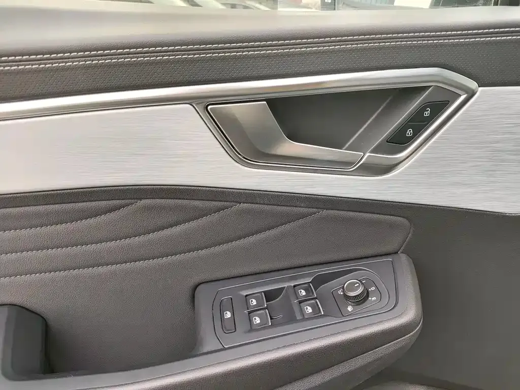 Volkswagen Talagon 2022 из CN, фото 2