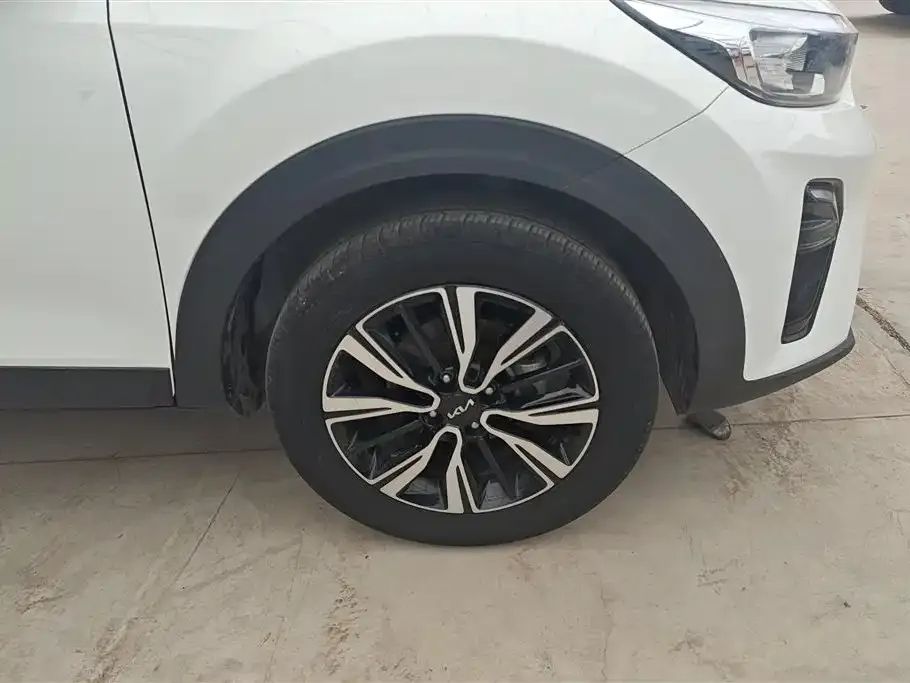 Kia KX1 2022 из CN, фото 8