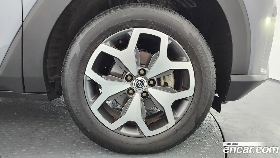 KG Mobility (Ssangyong) Torres 2023 из KR, фото 4