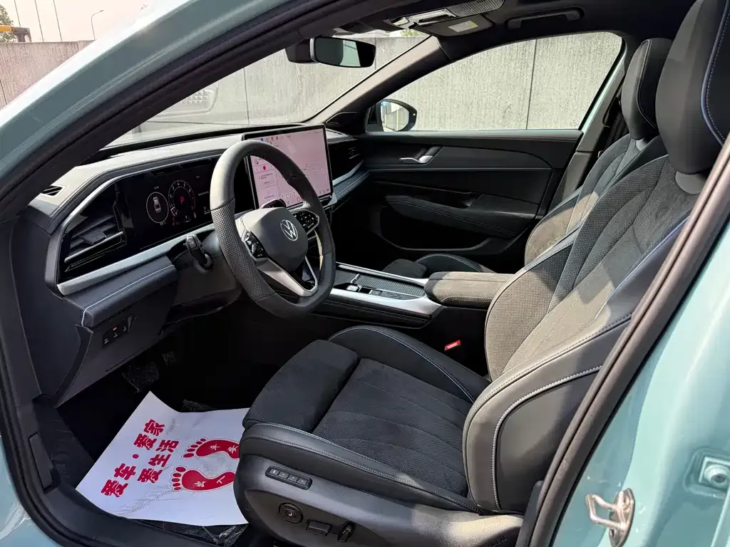 Volkswagen Passat 2024 из CN, фото 10