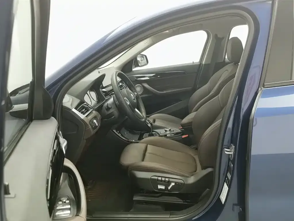 BMW X2 2022 из CN, фото 7