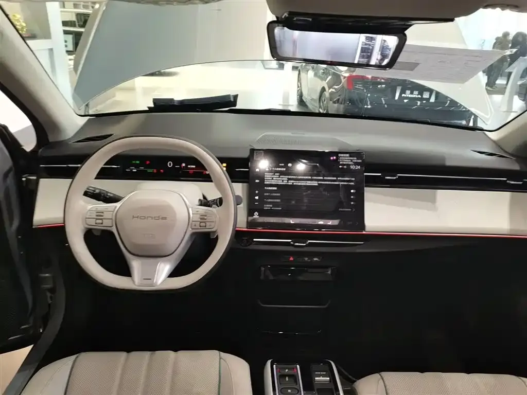 Honda e:NP2 2025 из CN, фото 9