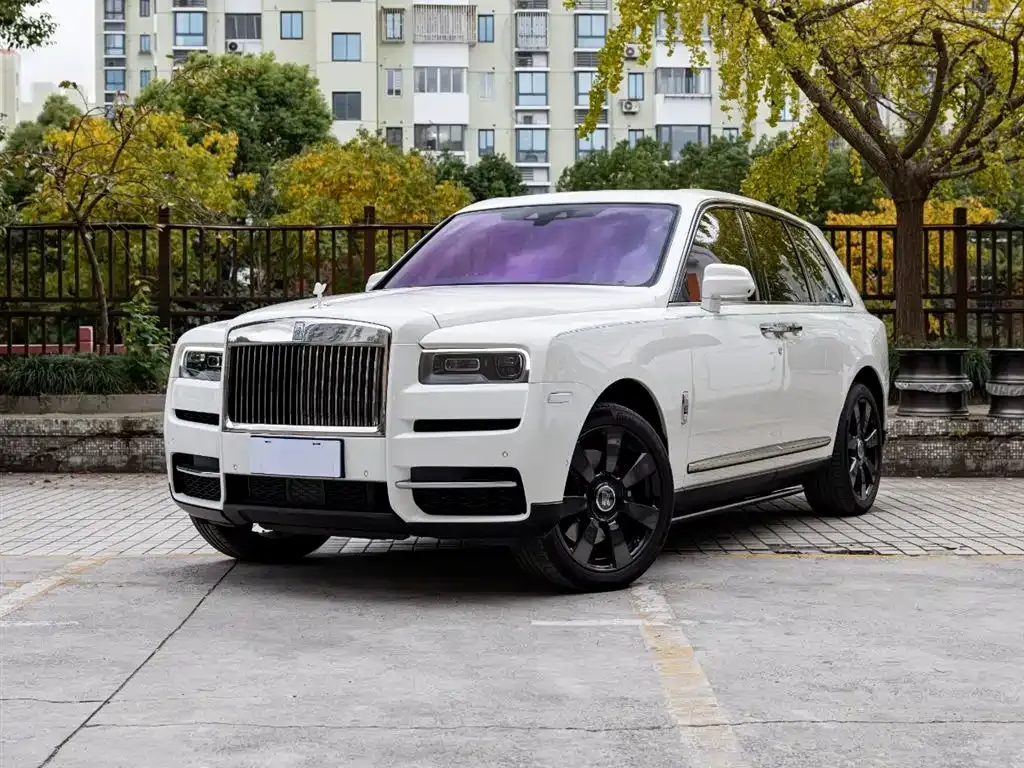 Rolls-Royce Cullinan — фото 1