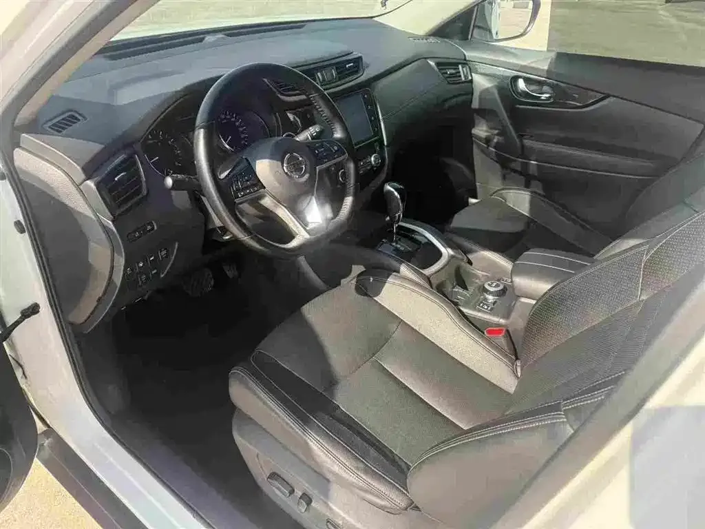 Nissan X-Trail 2023 из CN, фото 5