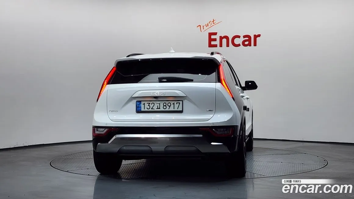 Kia Niro 2022 из KR, фото 2