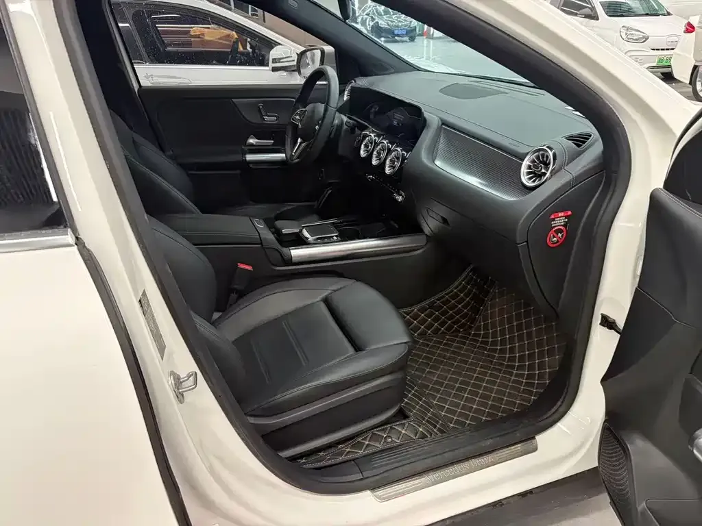 Mercedes-Benz EQA 2024 из CN, фото 6