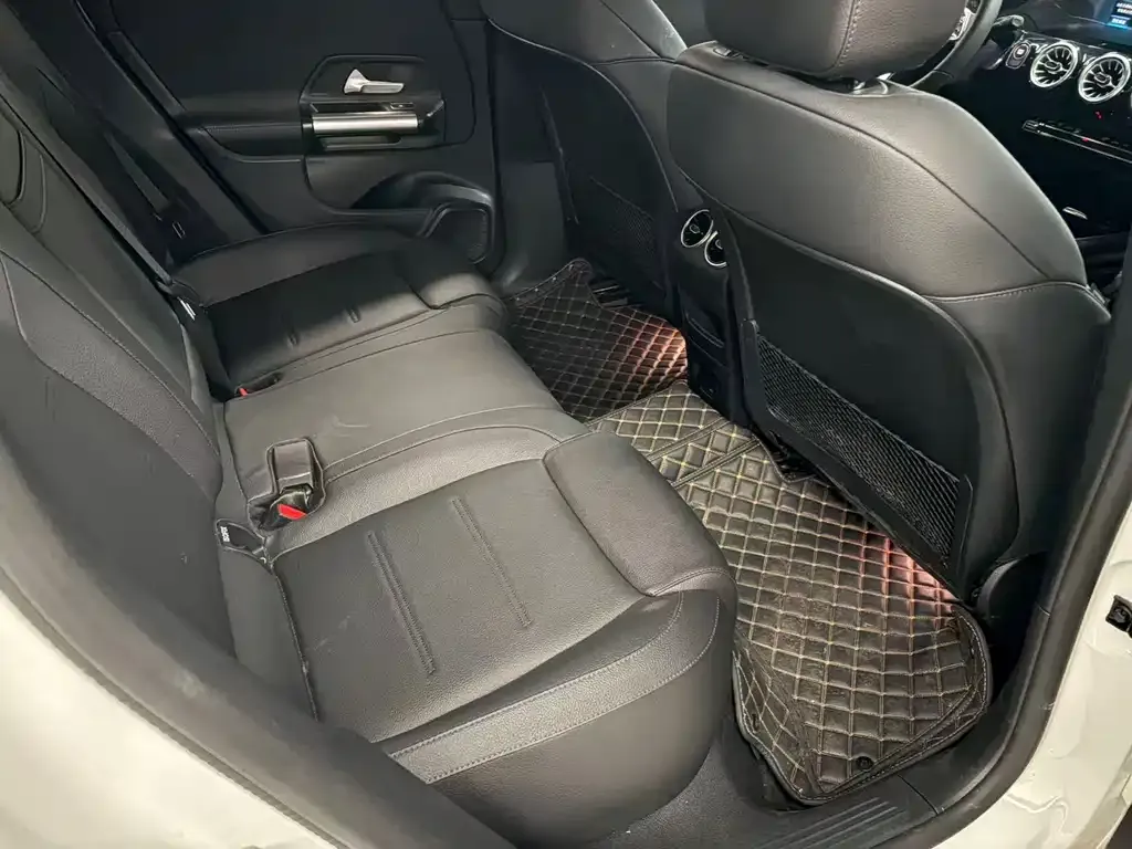 Mercedes-Benz EQA 2024 из CN, фото 9