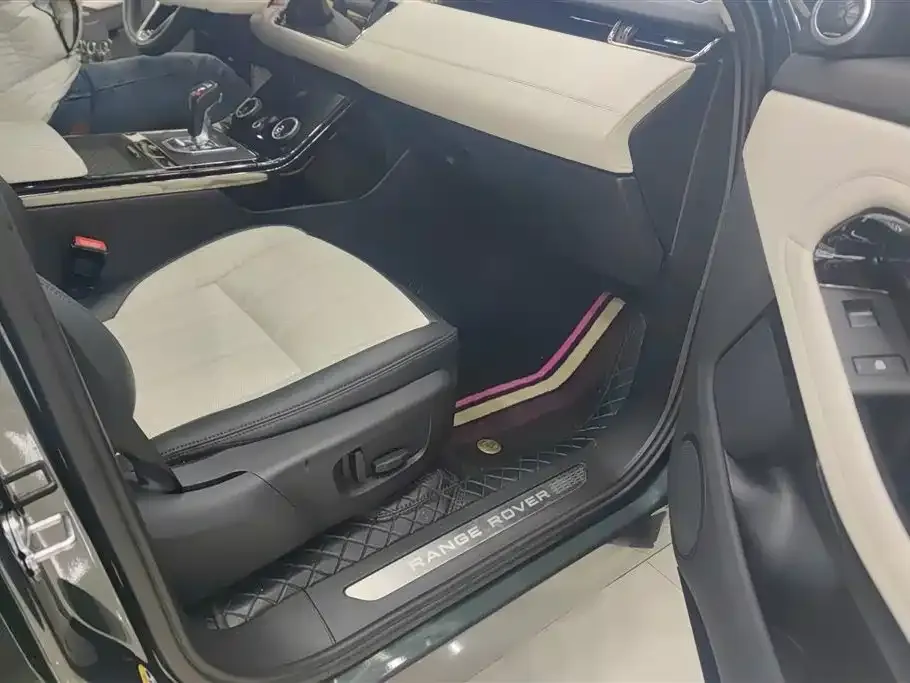 Land Rover Evoque — фото 10