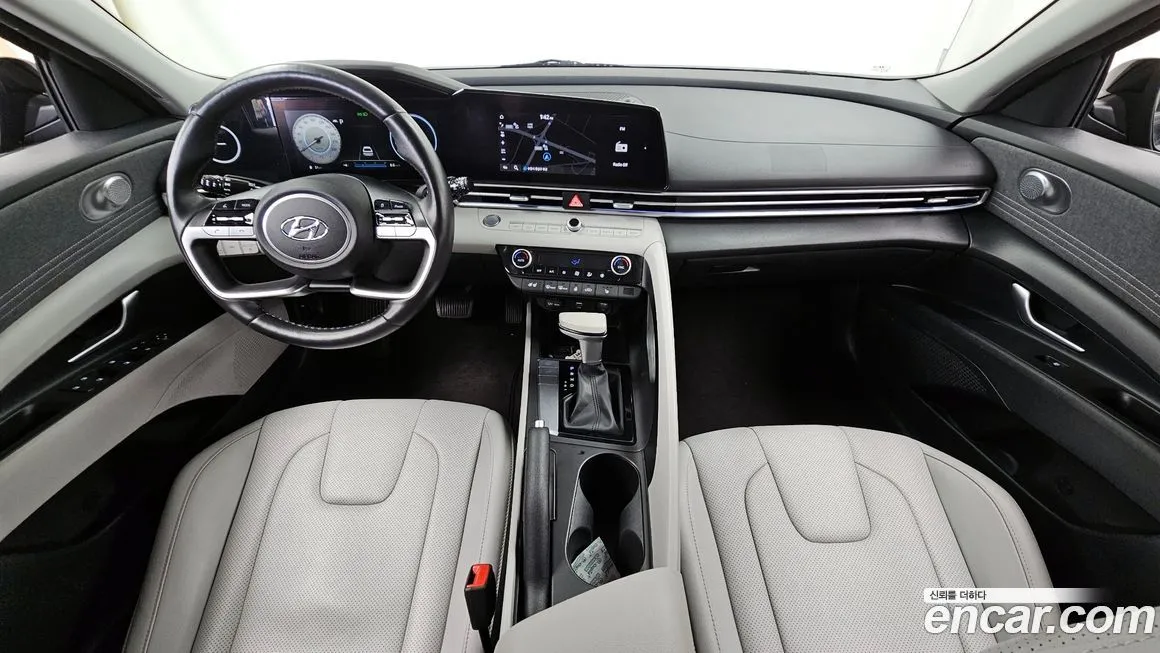 Hyundai AVANTE 2022 из KR, фото 3