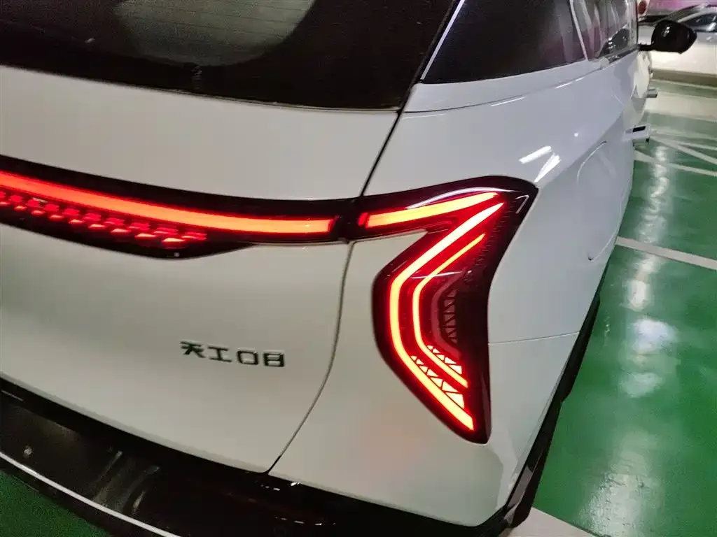 Hongqi Tiangong 08 2026 из CN, фото 2