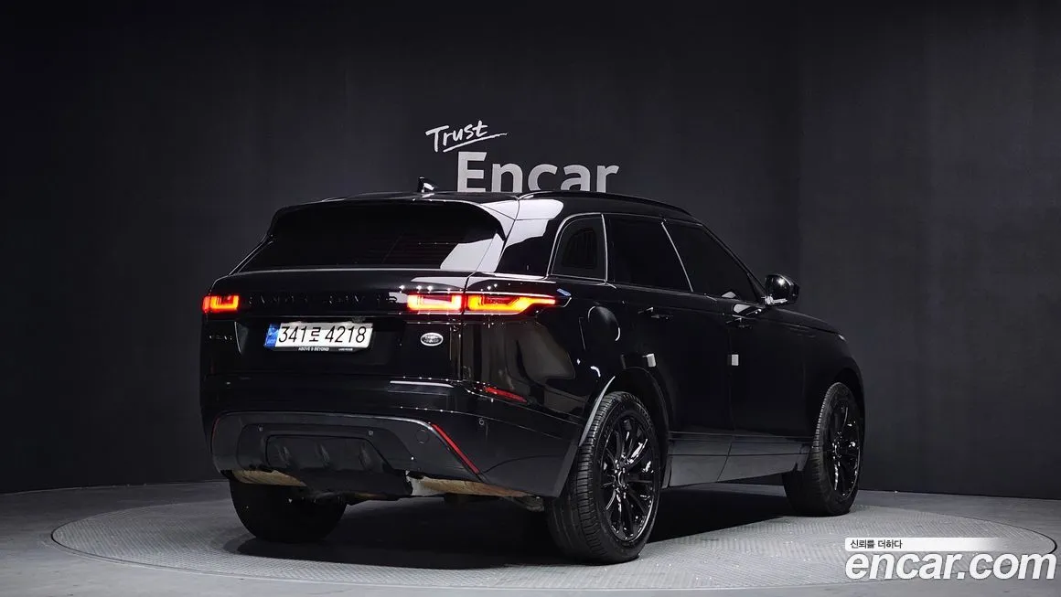 Land Rover Range Rover Velar 2023 из KR, фото 3