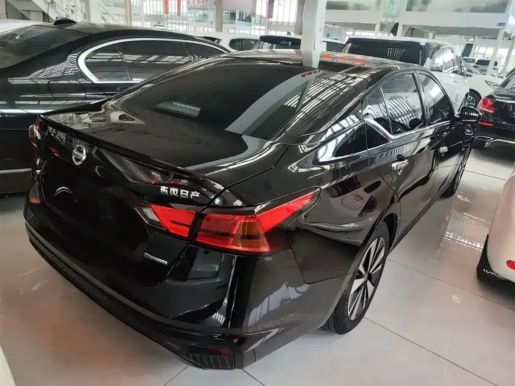 Nissan Teana 2022 из CN, фото 4