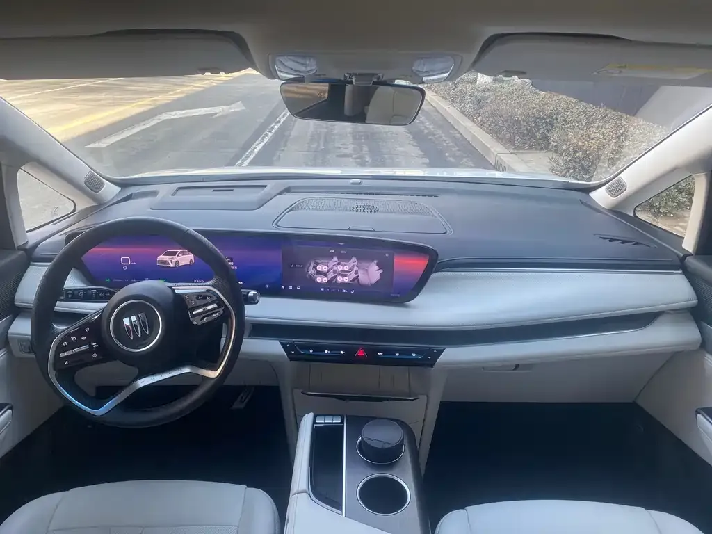 Buick GL8 Hybrid — фото 4