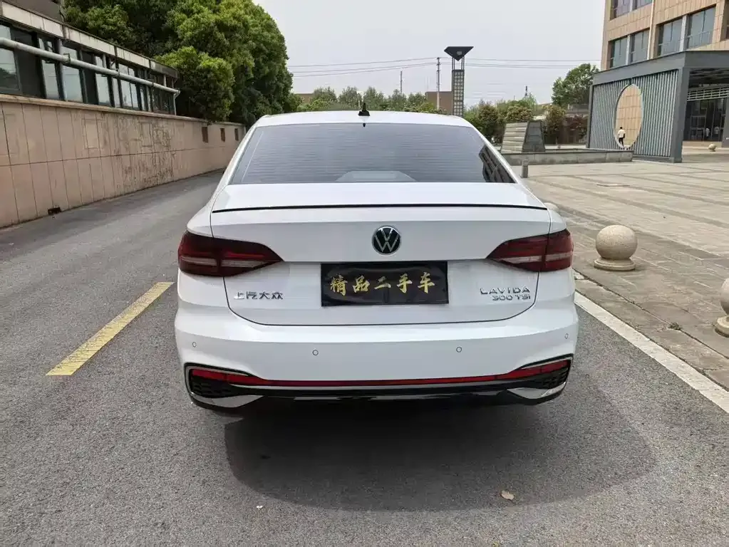 Volkswagen Lavida 2024 из CN, фото 5