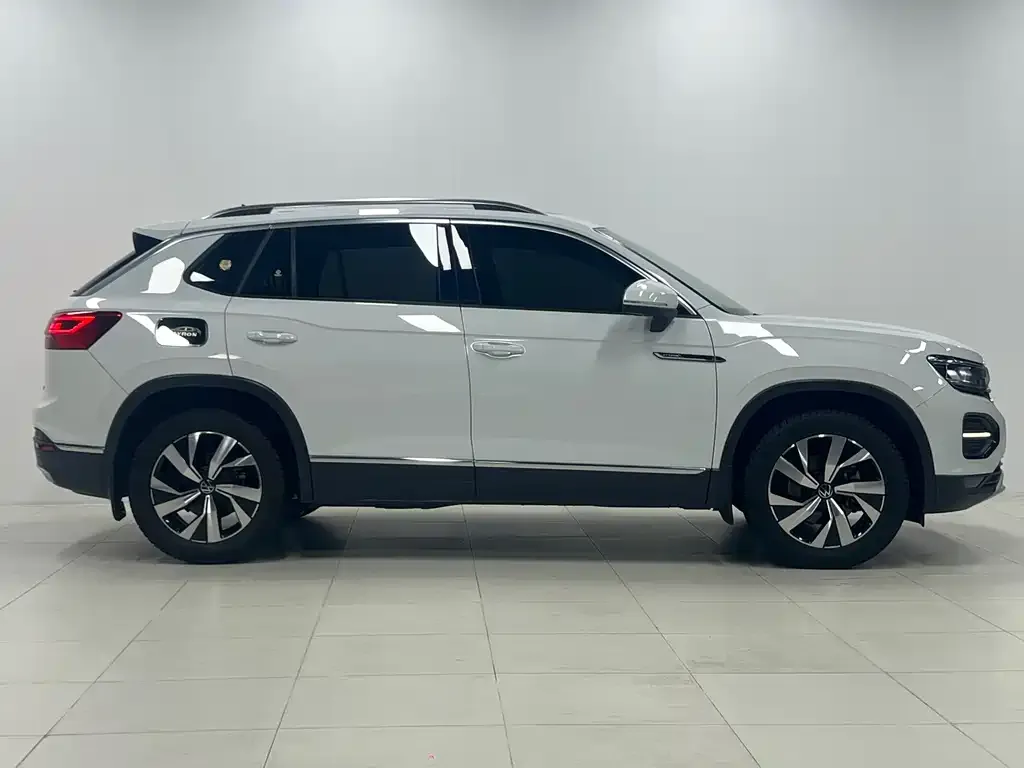 Volkswagen Tayron 2022 из CN, фото 6