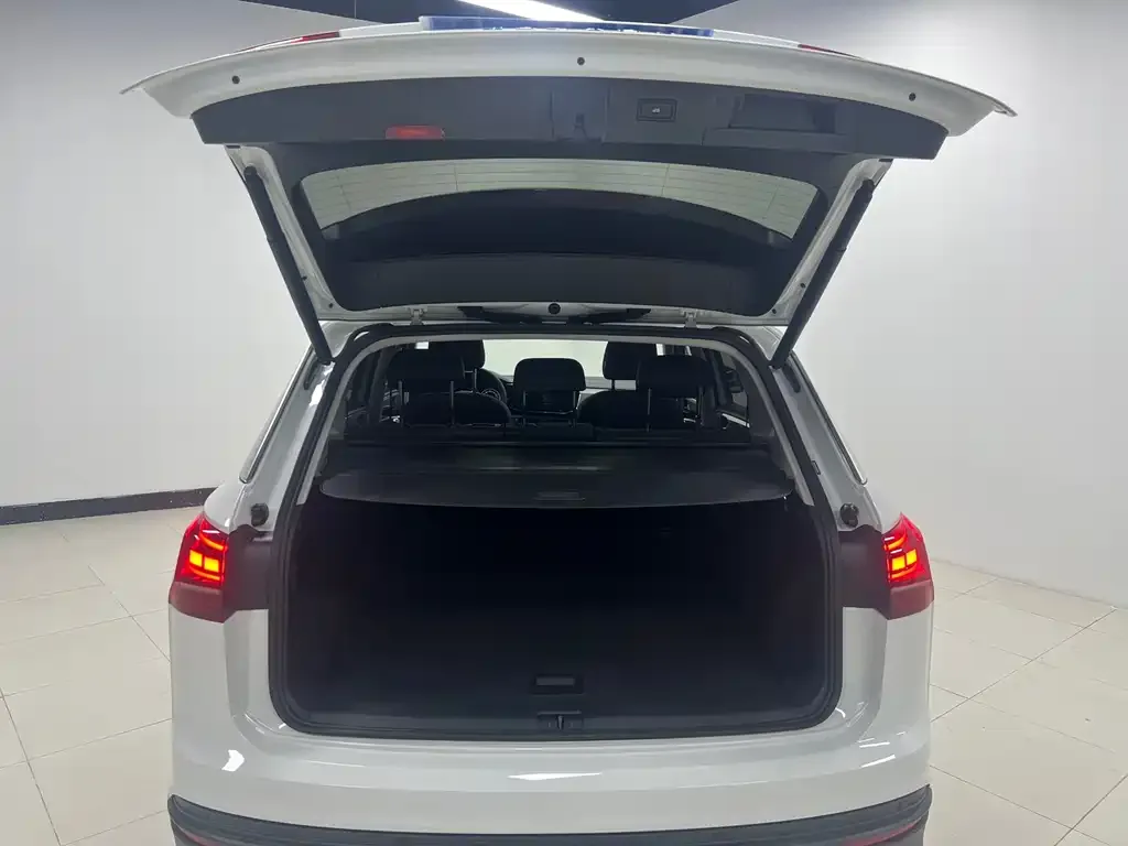 Volkswagen Tayron 2022 из CN, фото 4