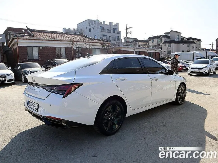 Hyundai AVANTE — фото 6