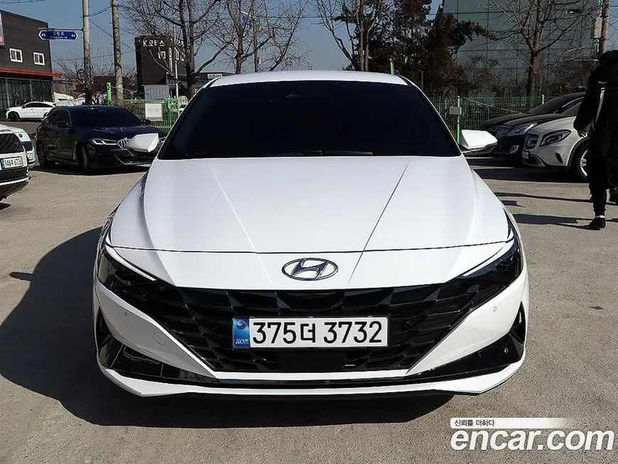 Hyundai AVANTE — фото 8