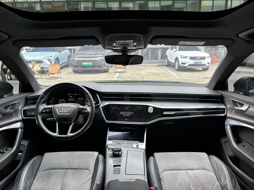 Audi A6L 2021 из CN, фото 2