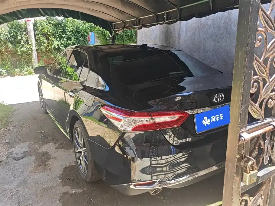 Toyota Camry 2023 из CN, фото 5